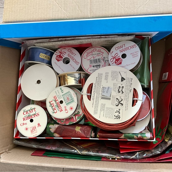 Mystery Christmas Box wrapping paper bows bags and more - Picture 3 of 3